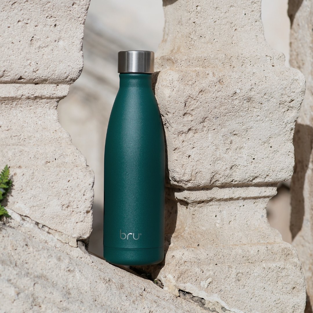 Reusable water bottles, reusable bottle, best reusable water bottle, reusable water bottle uk